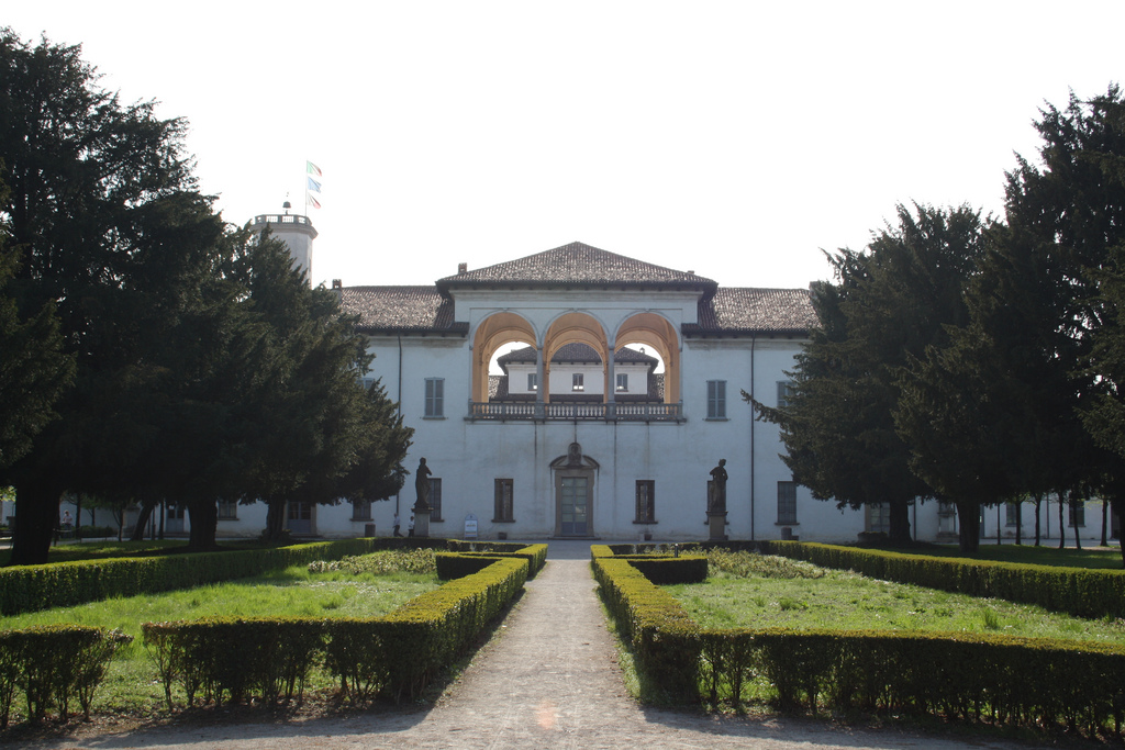 Palazzo Arese - Borromeo